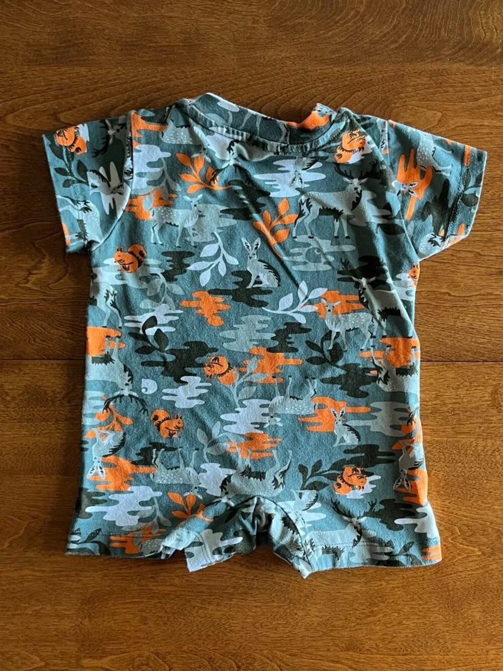 Carhartt forest animals camo shortie romper 9m